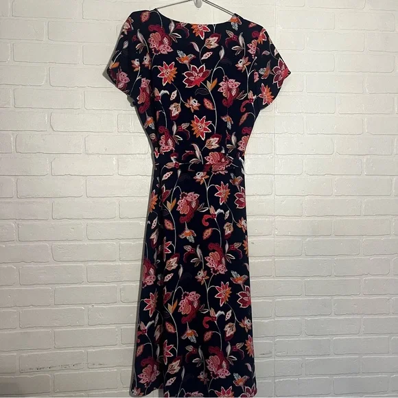 LOFT Womens Midi Dress Navy Blue and Pink Floral Midi Dress Short Sleeve Size 12 - Picture 6 of 6